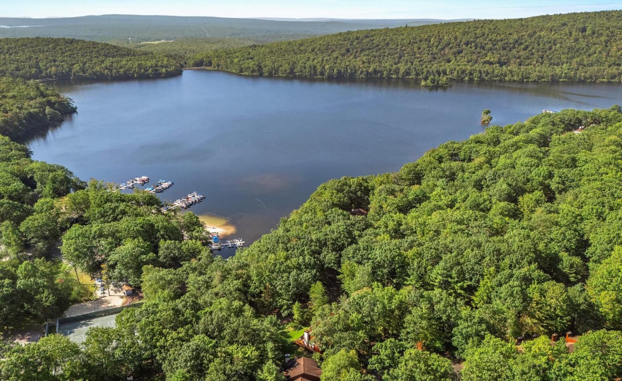 Highland Hideaway By Avantstay Group Poconos Retreat W Patio Game Room Lake Harmony Eksteriør billede